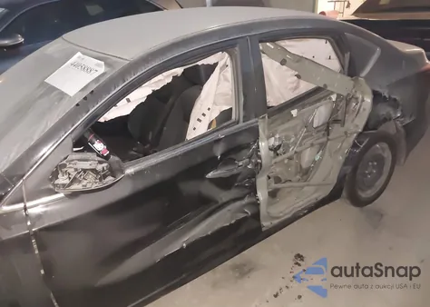 2016 Nissan Sentra S из США, поврежденный, VIN 3N1AB7APXGY211986